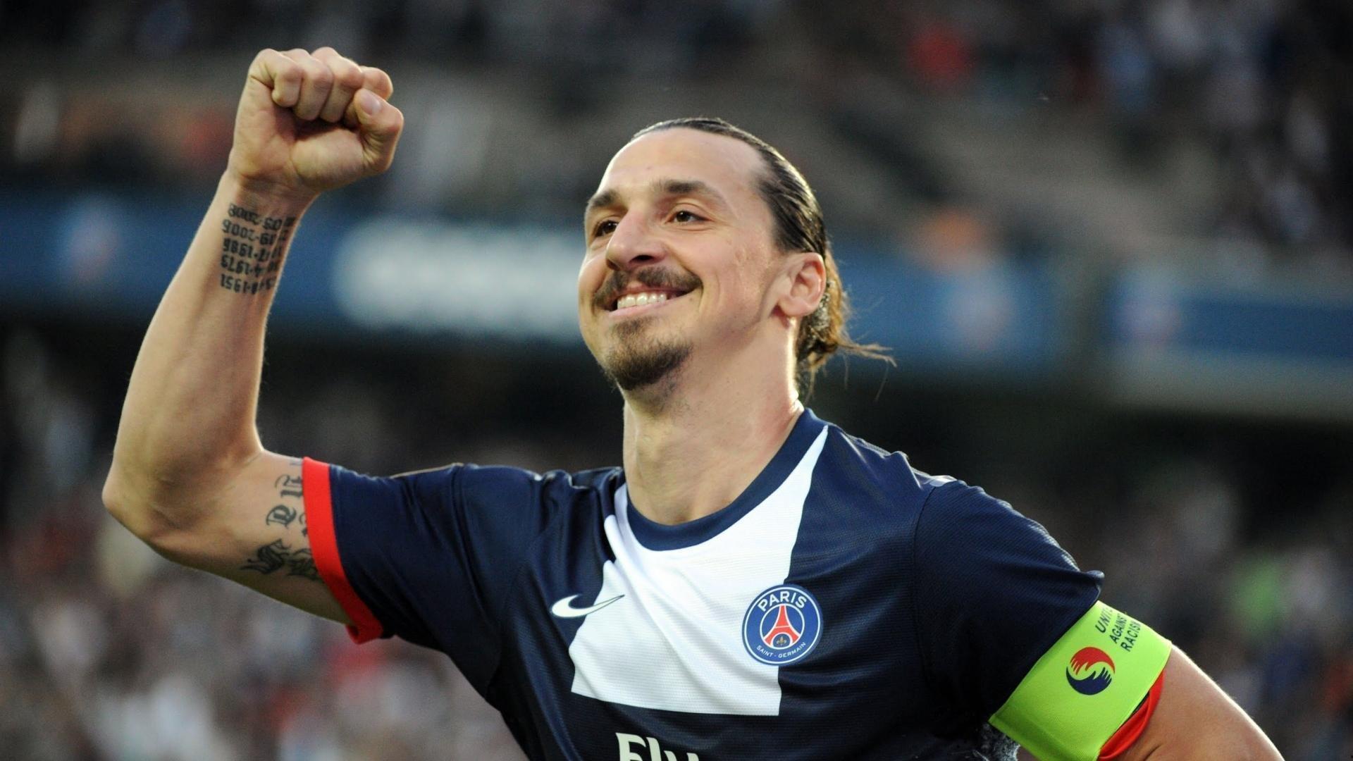 红黑军团战术革新，约维奇领衔锋线迎战威尼斯