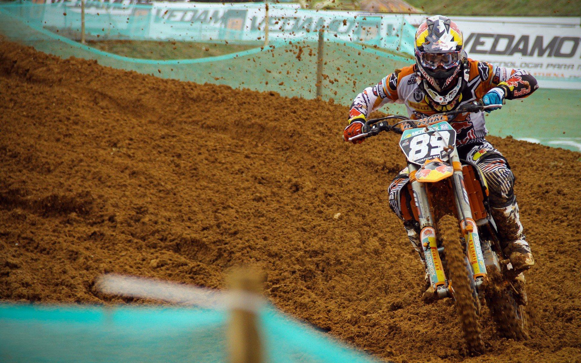 红魔锋线革命！曼晚揭秘塞斯科加盟内幕，新三叉戟或重塑英超进攻美学